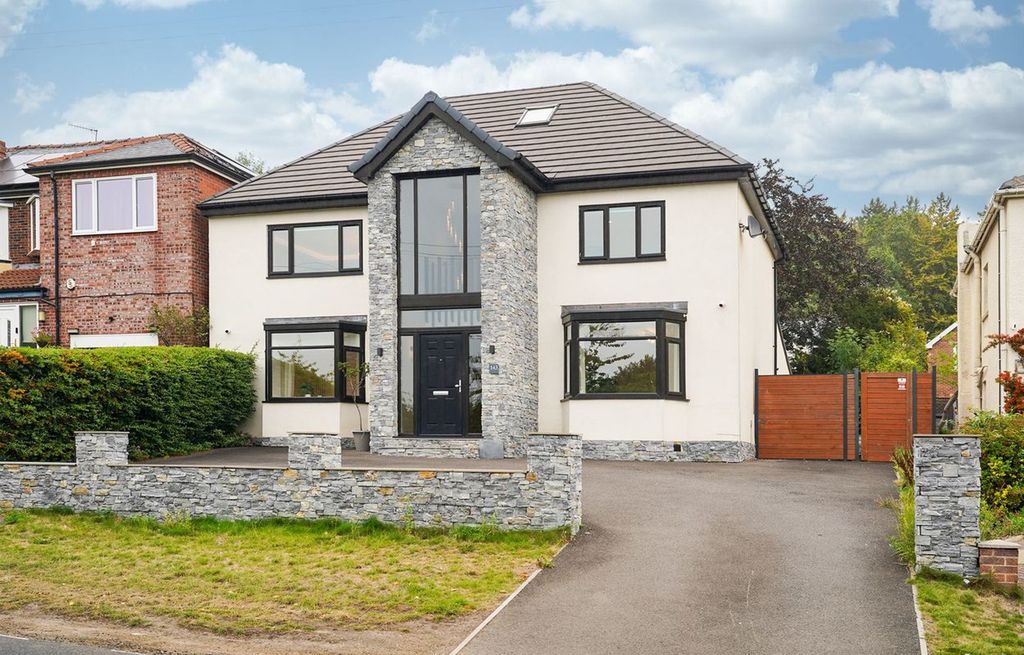 Property photo 1 of 33
