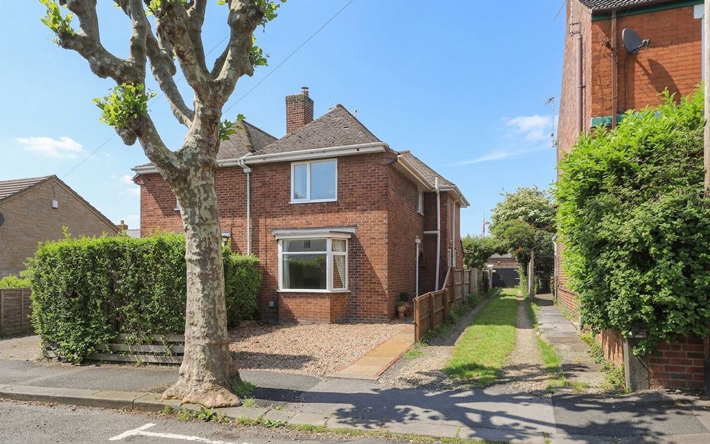 Property photo 1 of 30