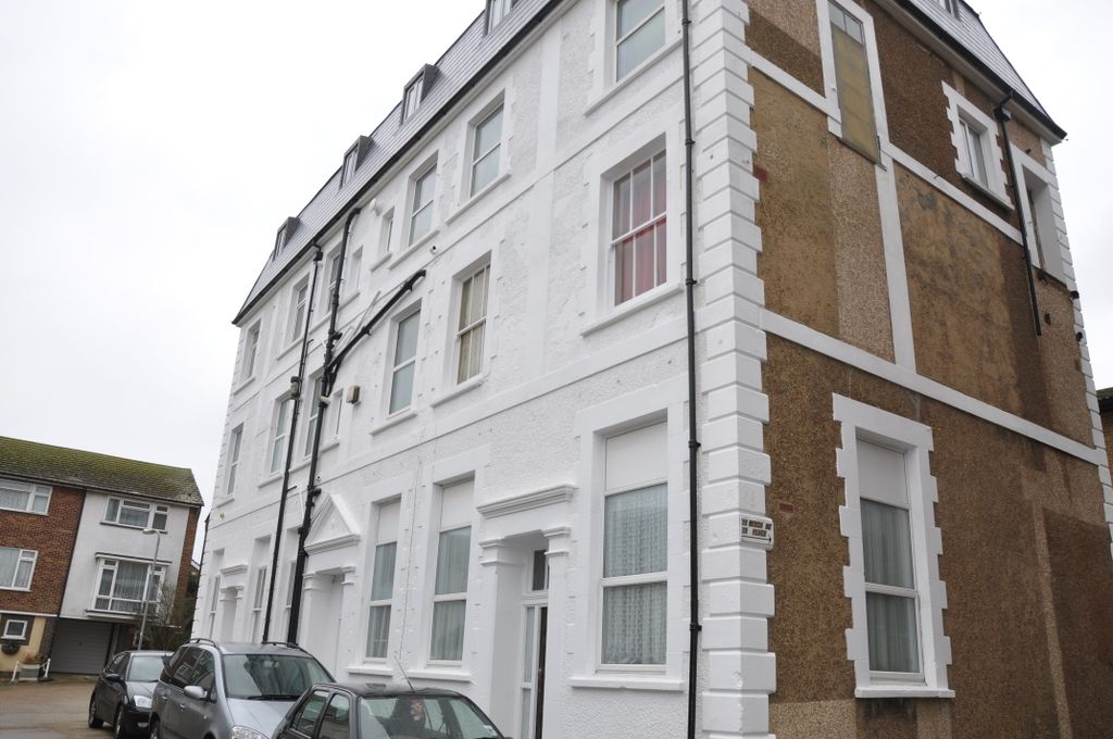 Property photo 1 of 4