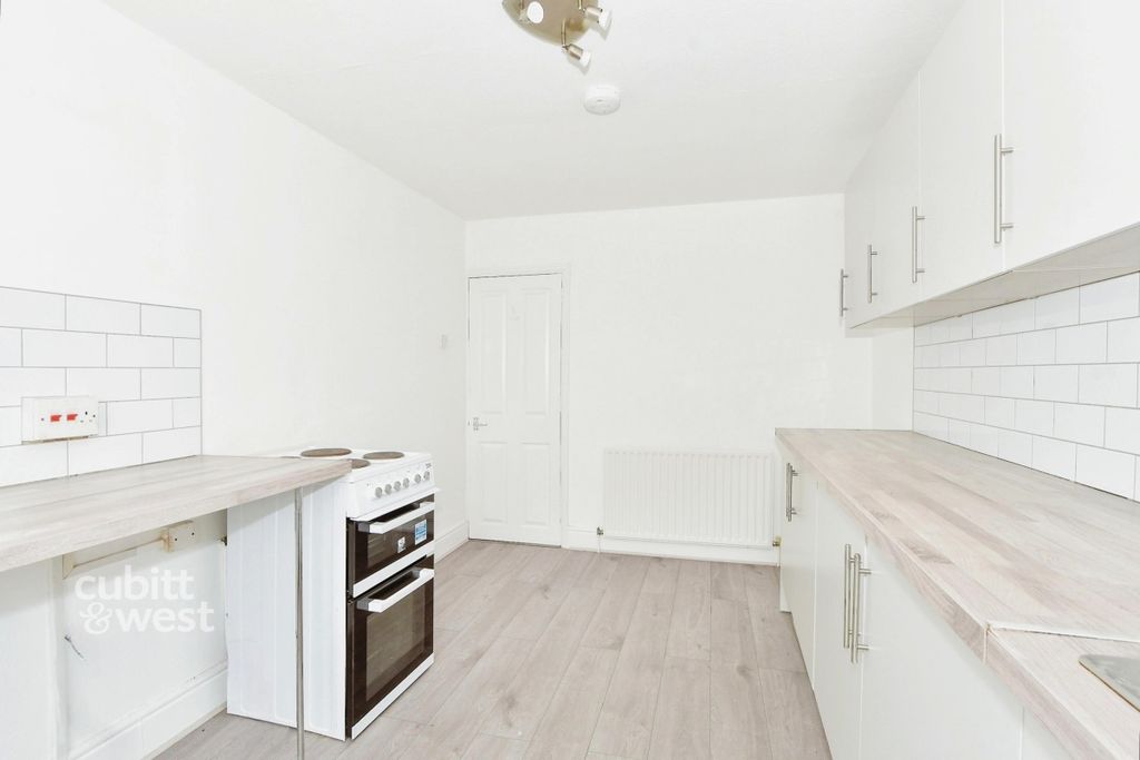 Property photo 3 of 8 Editedimage-8d6Ac...