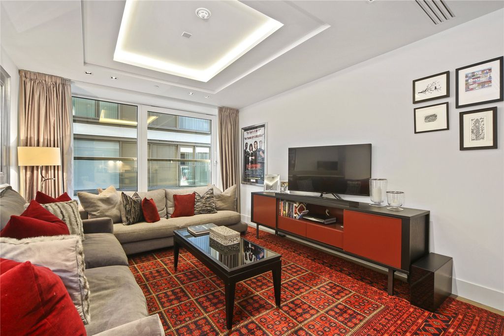 Property photo 1 of 17 Picture No. 08