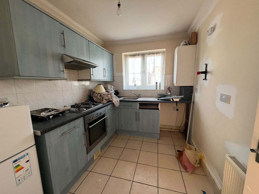 Property photo 1 of 4