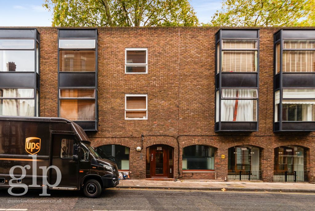 Property photo 3 of 14 2550645