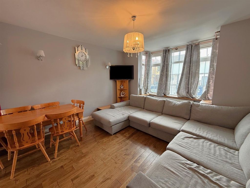 Property photo 3 of 11 Img_7208.Jpg