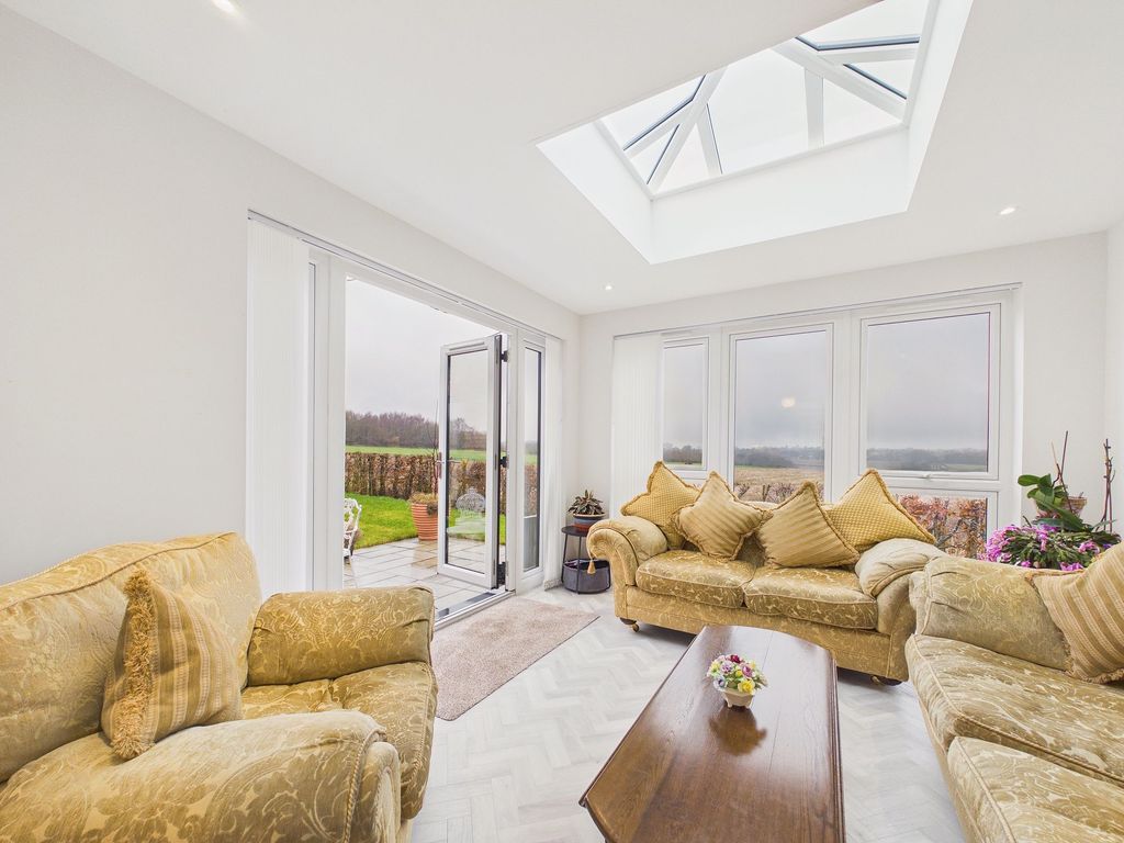 Property photo 3 of 14 Sun Room