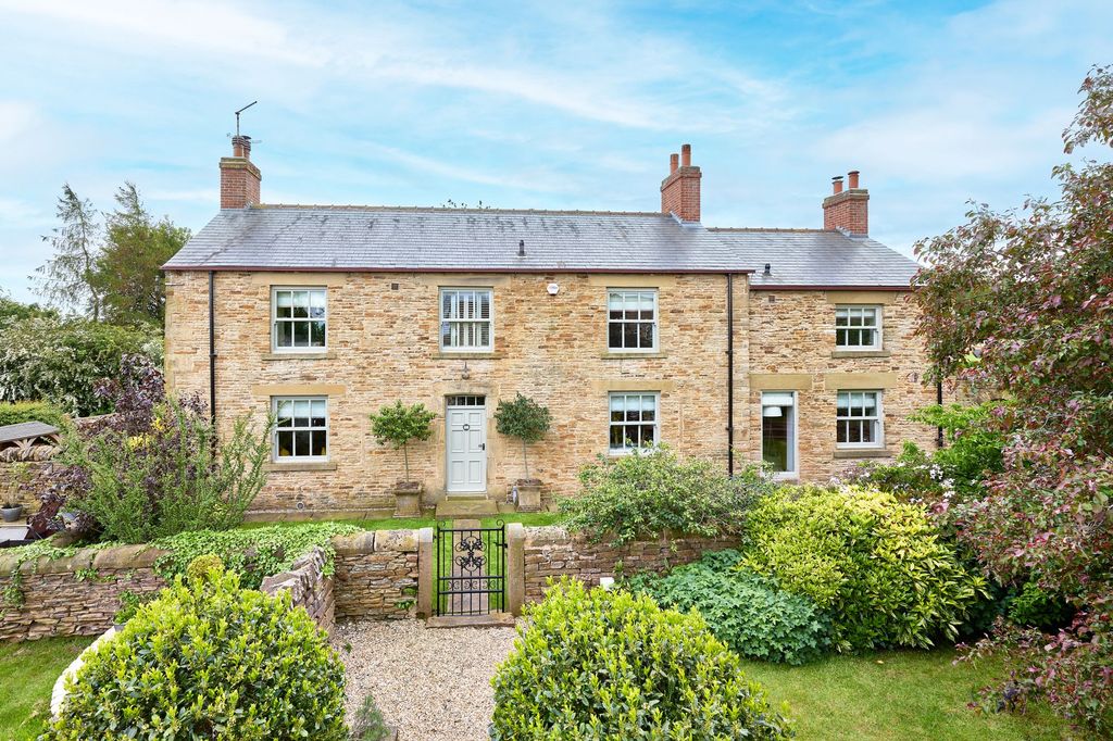 Property photo 1 of 54