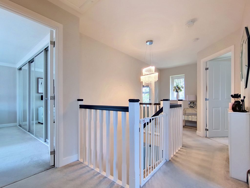 Additional image 14 of 4 bed detached house for saleLockgate Rise, Birkenshaw, Bradford, West Yorkshire BD11
