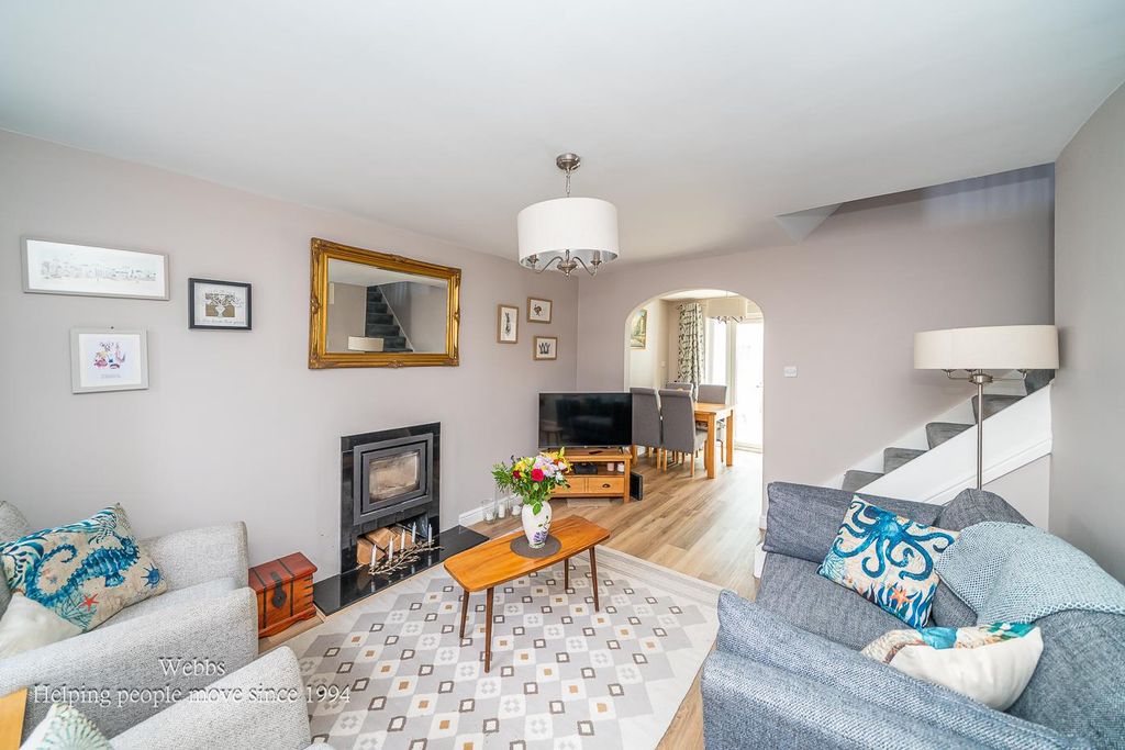 Property photo 2 of 44 Webbs -1.Jpg