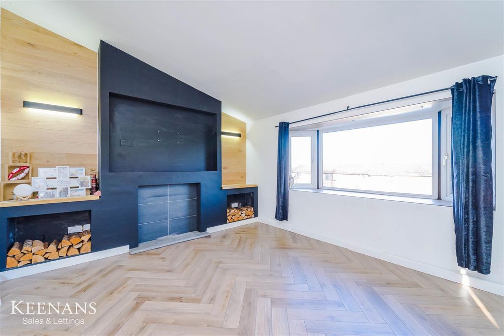 Property photo 2 of 18 2.Jpg