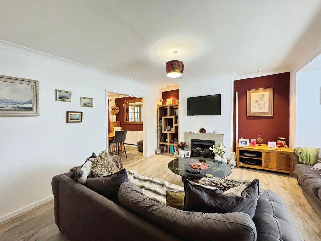 Property photo 2 of 22 Photo 21