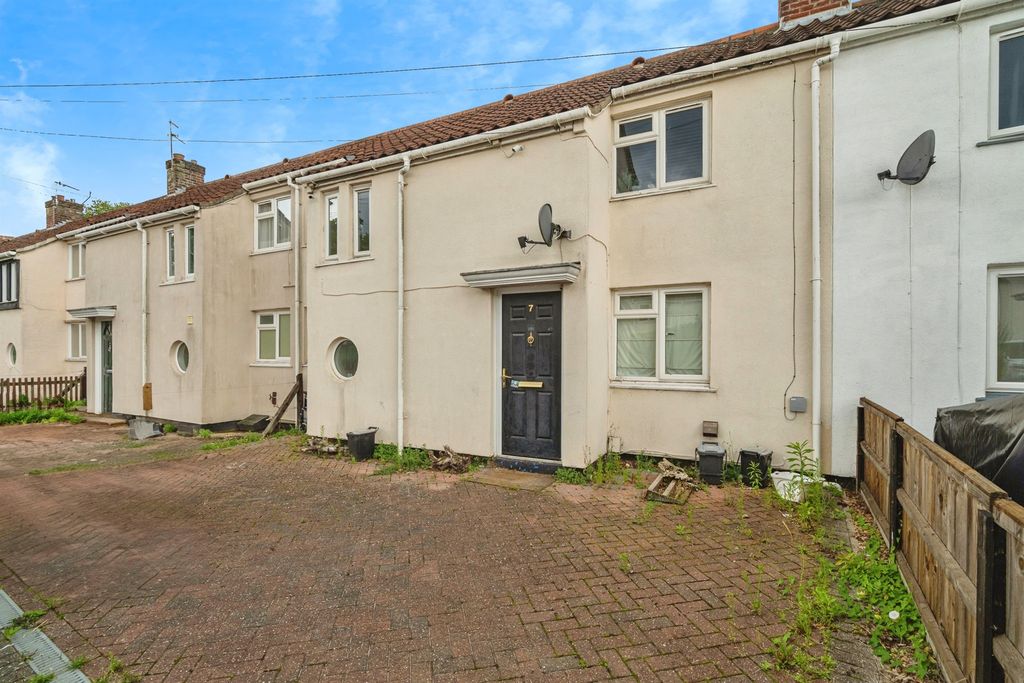Property photo 1 of 10