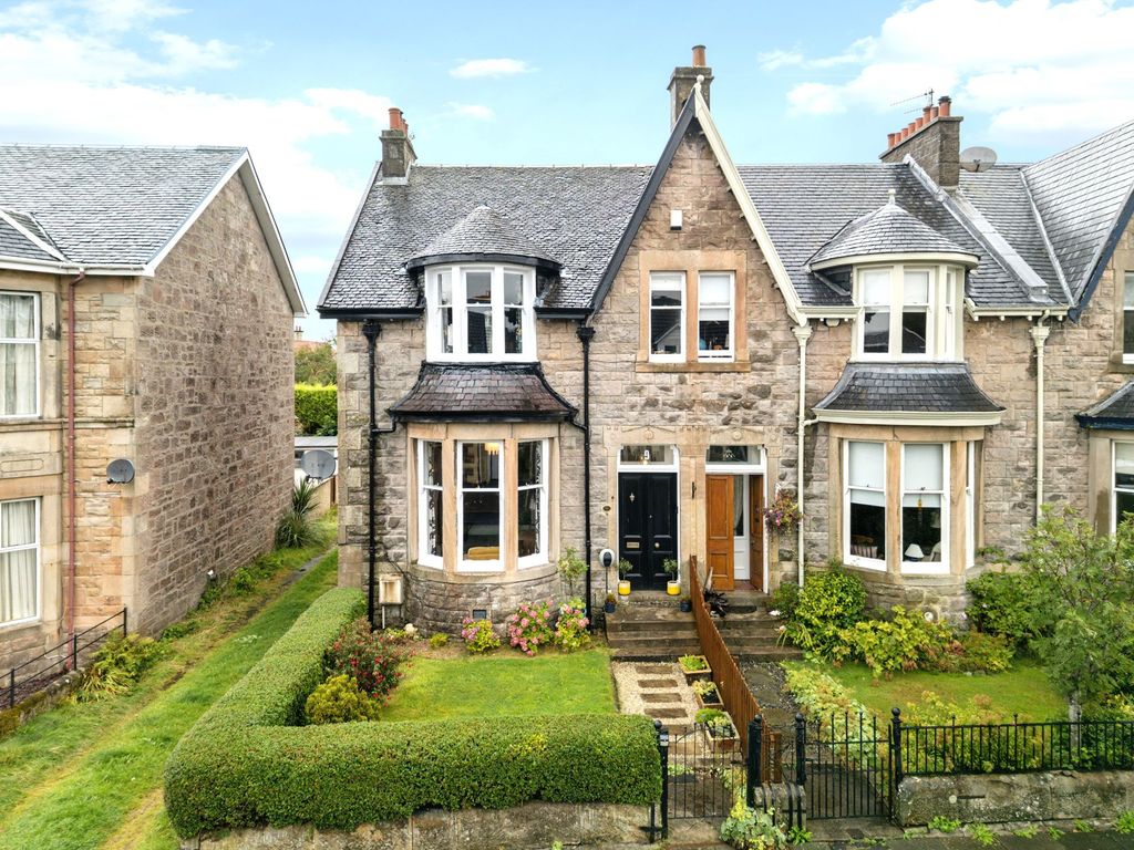 Property photo 1 of 22
