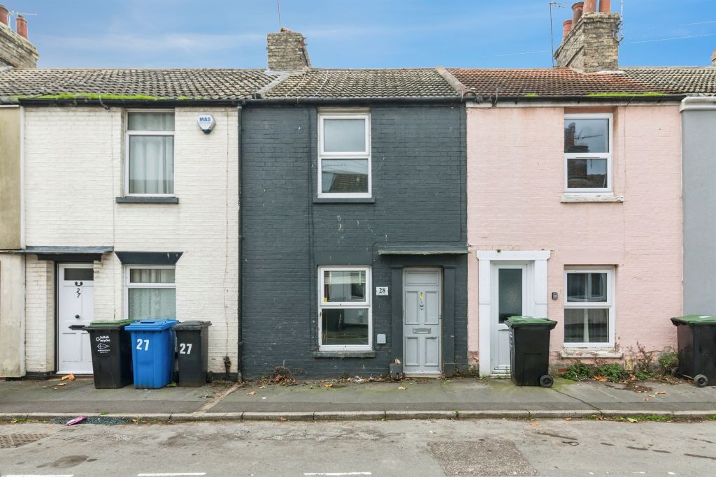 Property photo 1 of 9