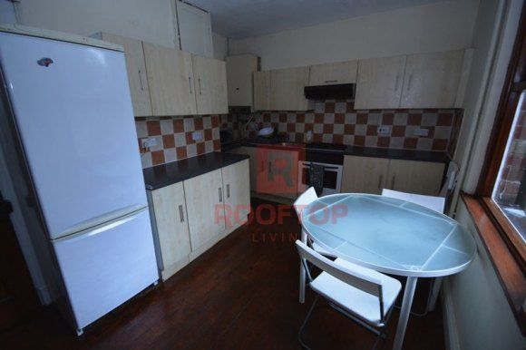 Property photo 3 of 13 7105173.Jpg