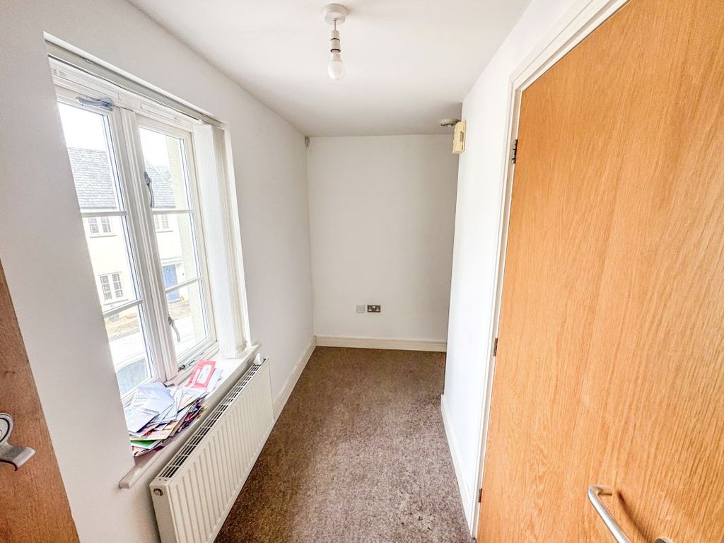 Property photo 3 of 10 Image 3