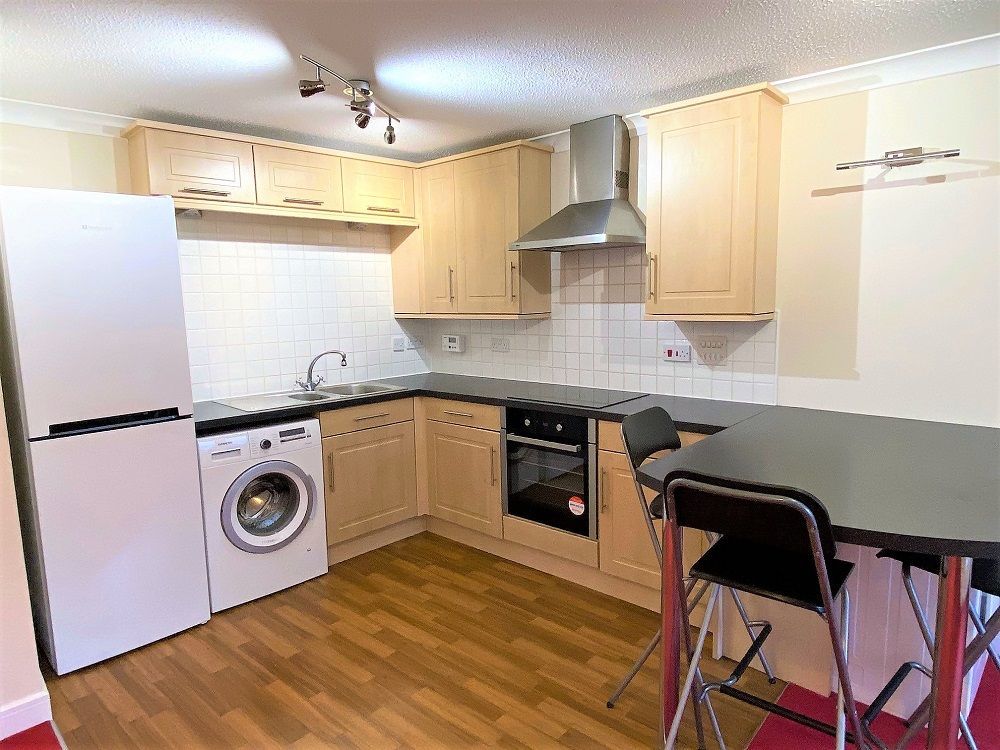 Property photo 3 of 14