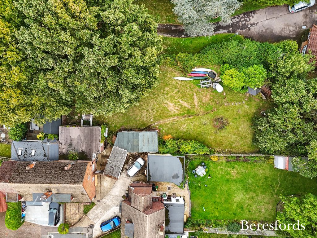 Property photo 3 of 21 Picture No. 04