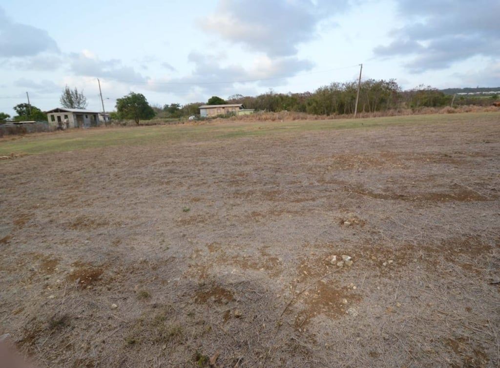 Property photo 1 of 2