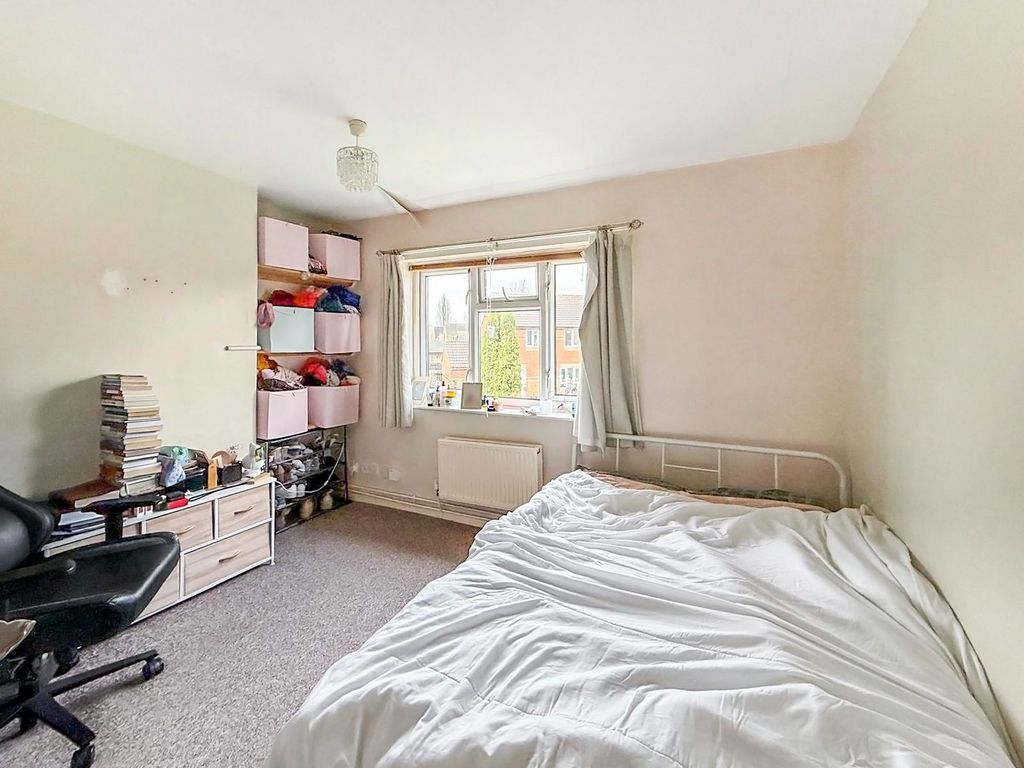 Property photo 3 of 7