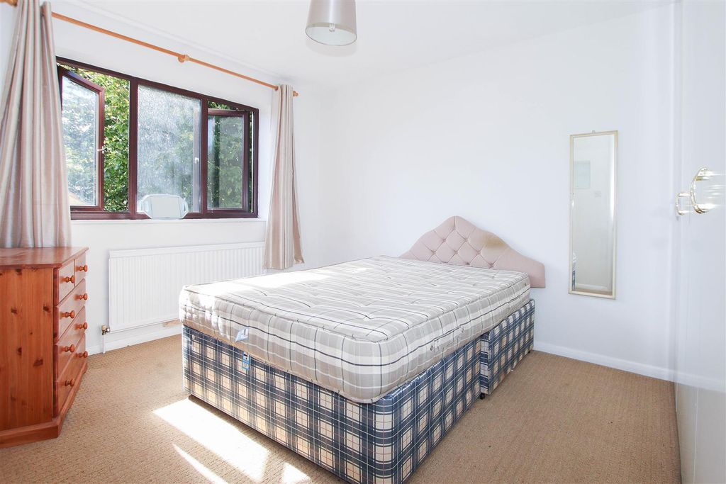 Property photo 3 of 12 Img_1835-4.Jpg