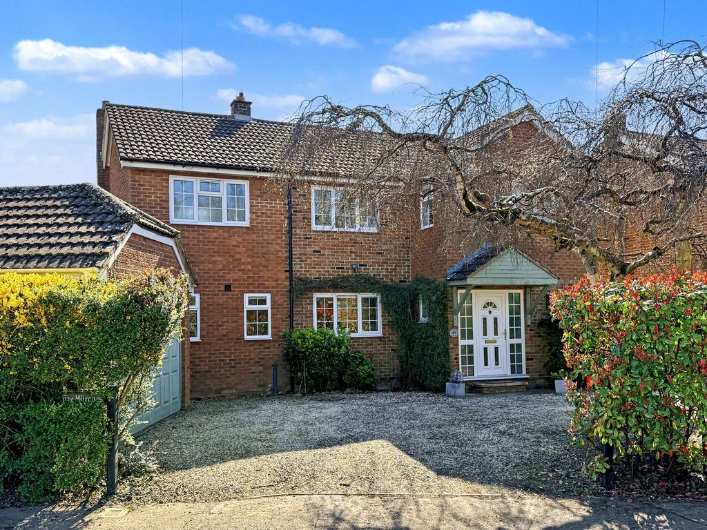 Property photo 1 of 18