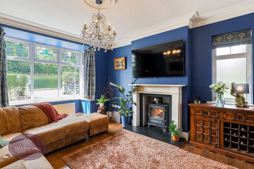 Property photo 3 of 54