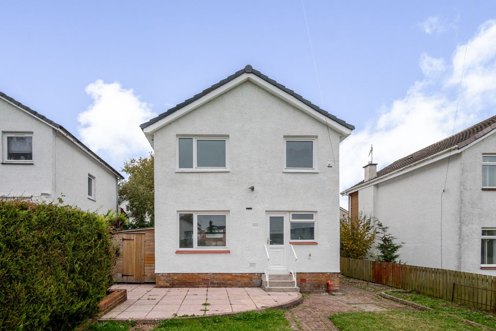 Property photo 2 of 25