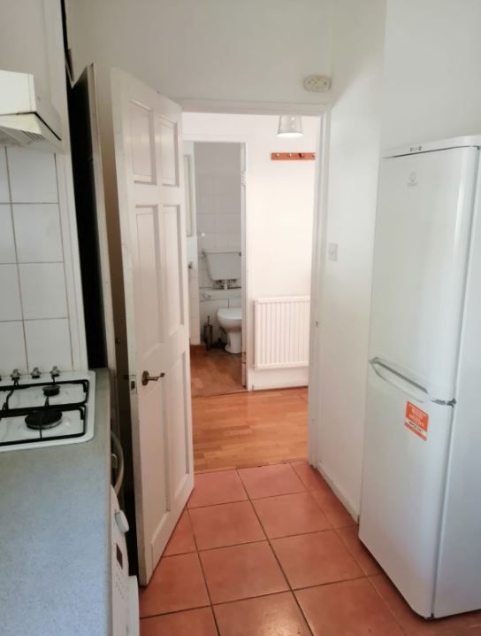 Property photo 2 of 11