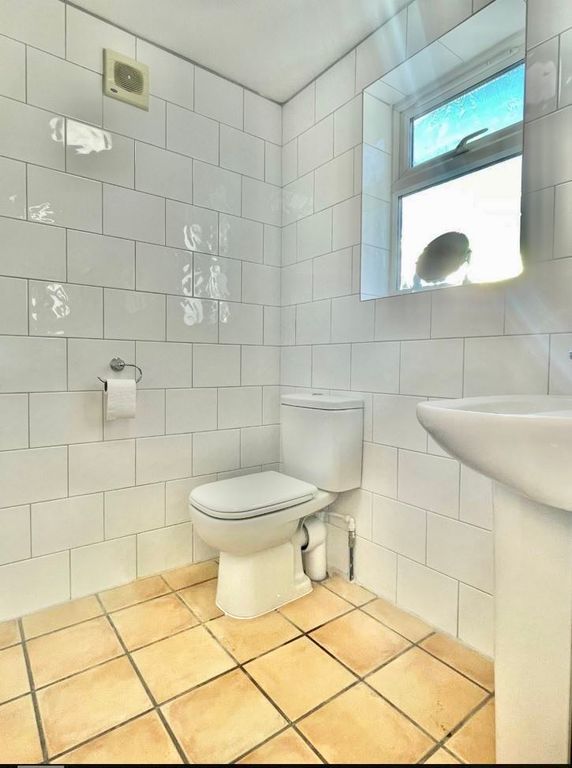 Property photo 3 of 4 Image