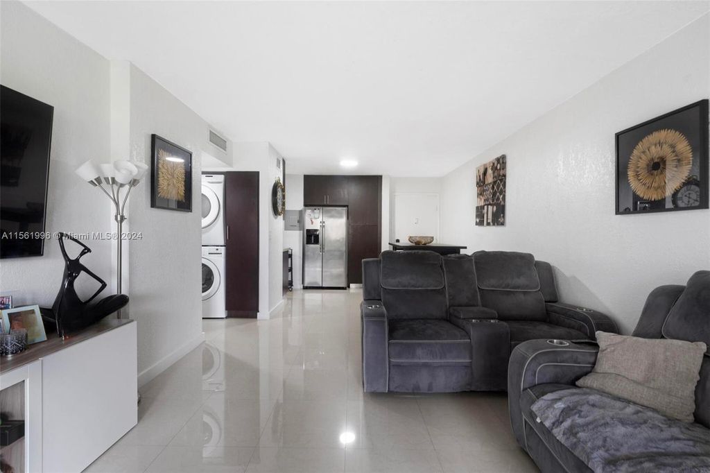 Property photo 2 of 20 <Alttext/>