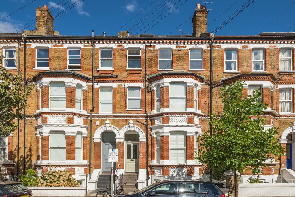Property photo 1 of 12 1502627-2-6A74A87...