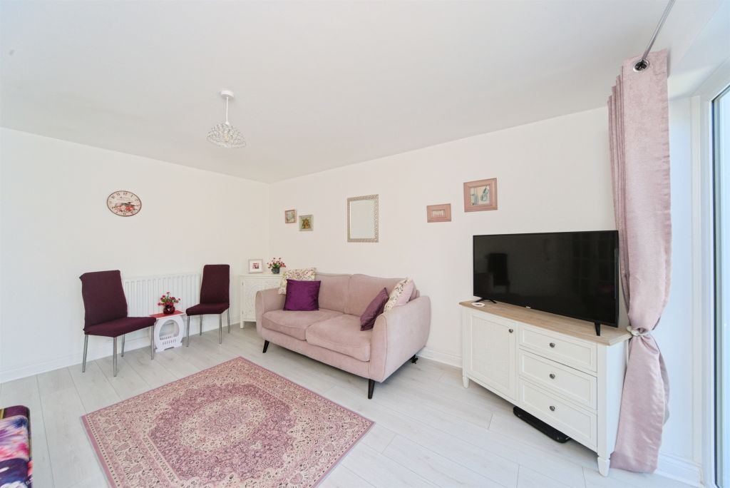 Property photo 3 of 22