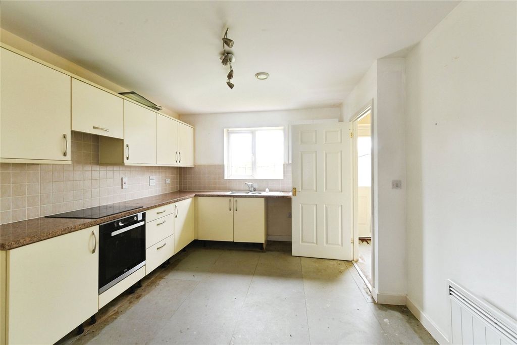 Property photo 2 of 14 Picture No. 02