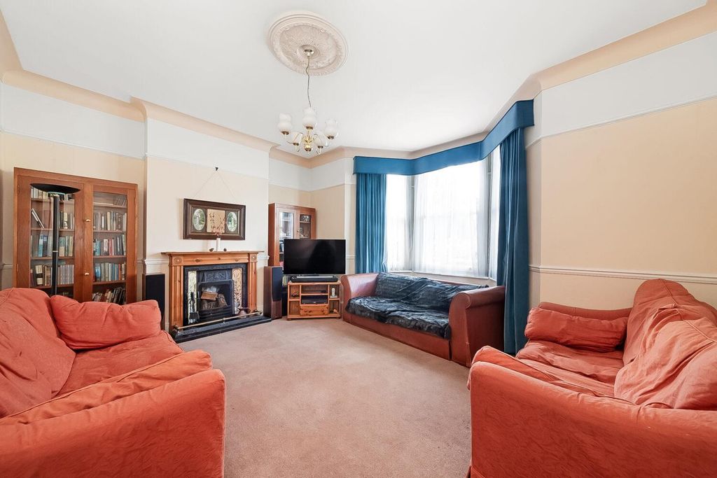 Property photo 3 of 13 Img_7044-2-1500x1000.Jpg