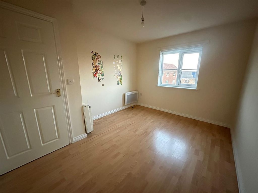 Property photo 2 of 8 Photo 20-11-2025, 4 07 32 Pm (3).Jpg