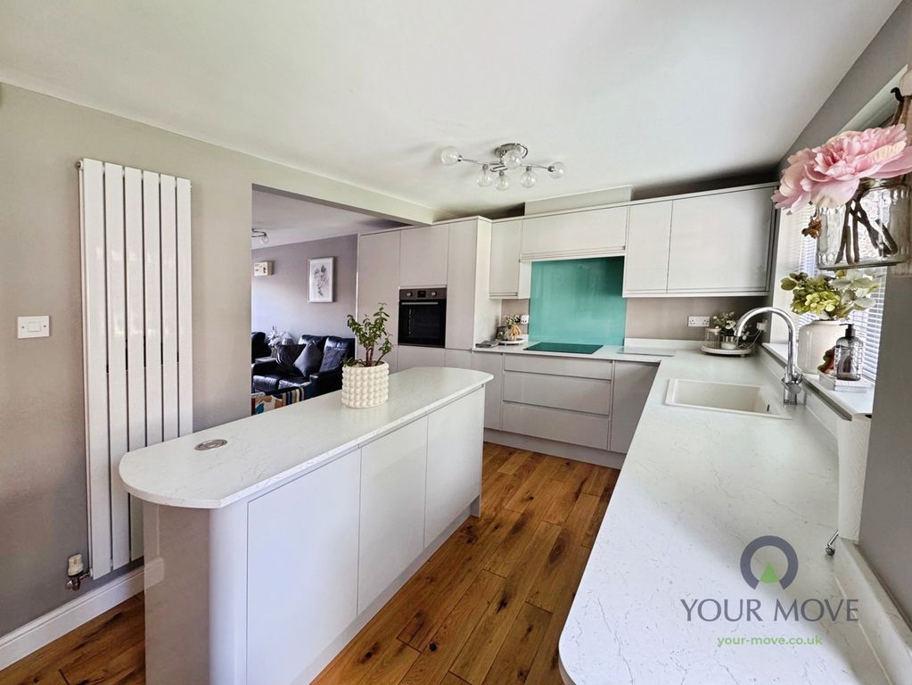 Property photo 2 of 17 Pbox-Img.Jpg