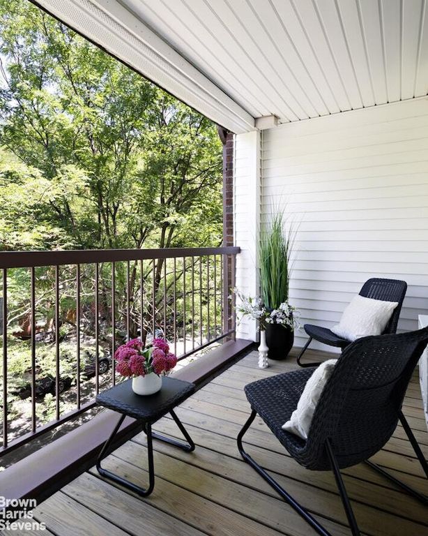 Property photo 2 of 9 <Alttext/>