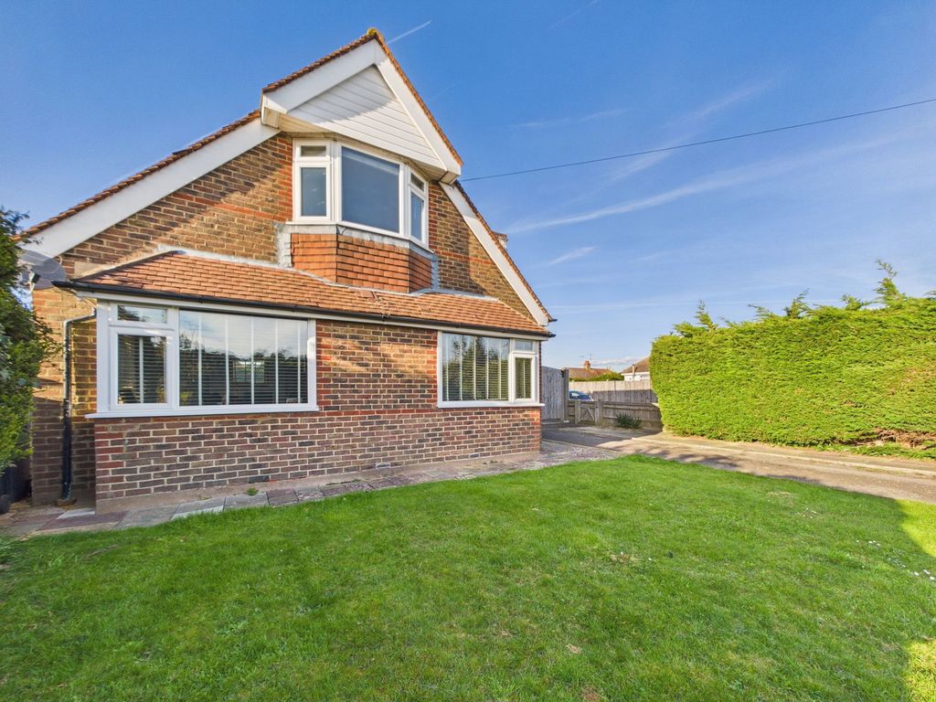 Property photo 2 of 23