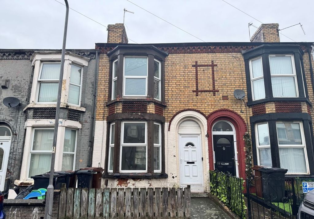 Property photo 1 of 8