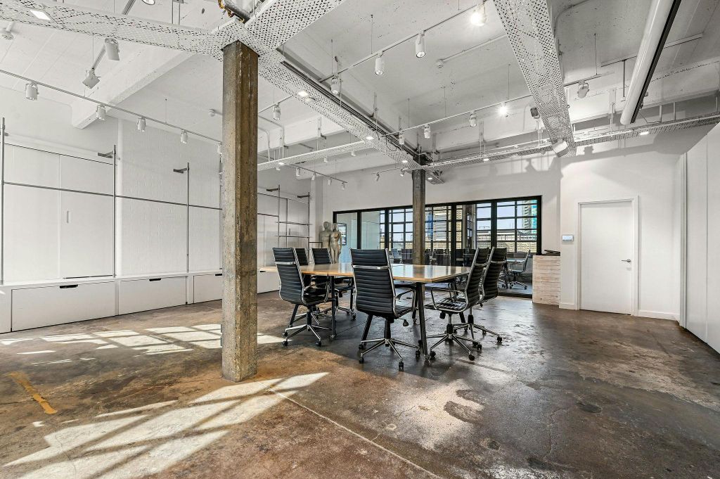Property photo 3 of 7 Olbc6Corbetplace1.Jpg