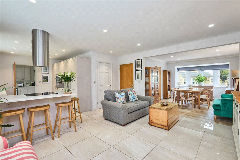 Additional image 4 of 5 bed detached house for saleWhiteley Croft Gardens, Otley, West Yorkshire LS21