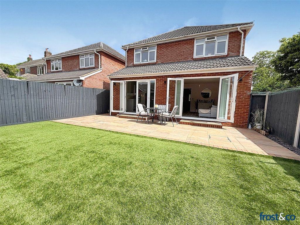 Property photo 1 of 22 Garden