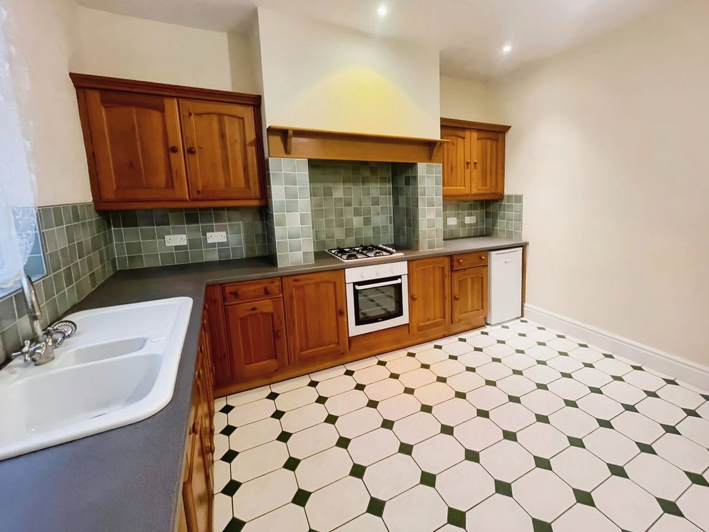 Property photo 3 of 11 Picture No. 19