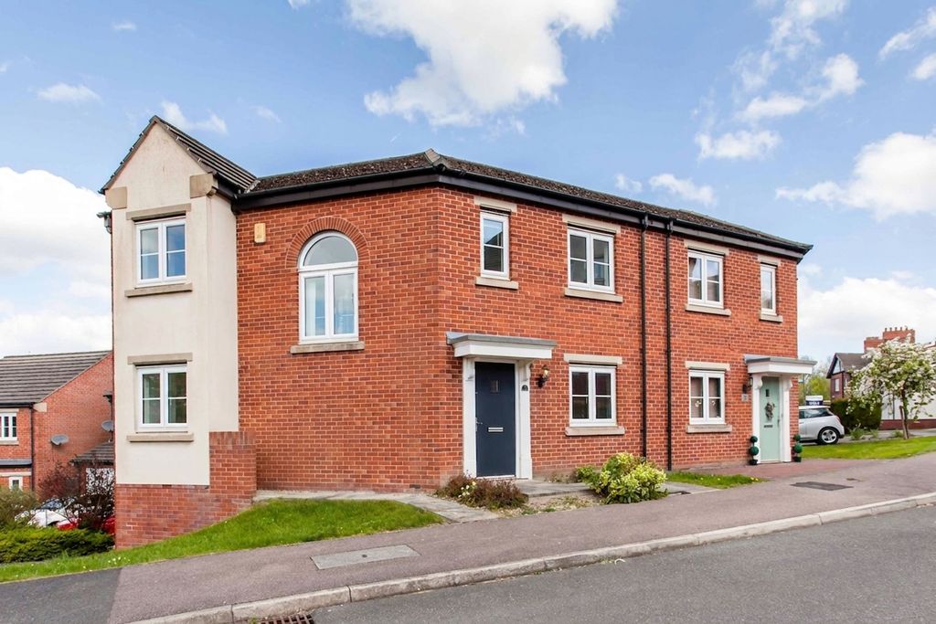 Property photo 1 of 23