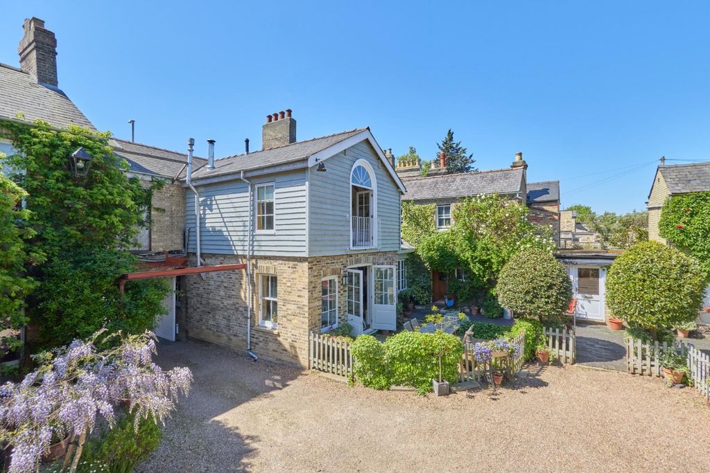 Additional image 28 of 10 bed terraced house for saleVictoria Road, Cambridge CB4