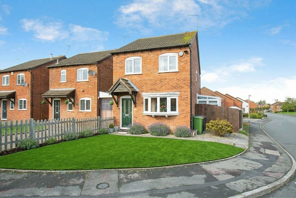 Property photo 1 of 22 50 Ensor Drive