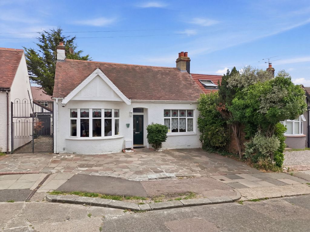 Property photo 1 of 24