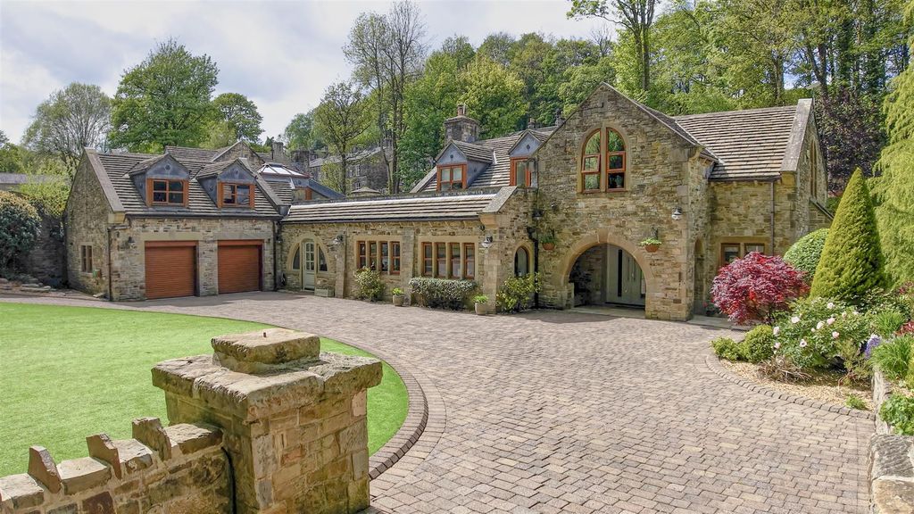 Additional image 63 of 5 bed detached house for saleSunny Bank Road, Helmshore, Rossendale BB4