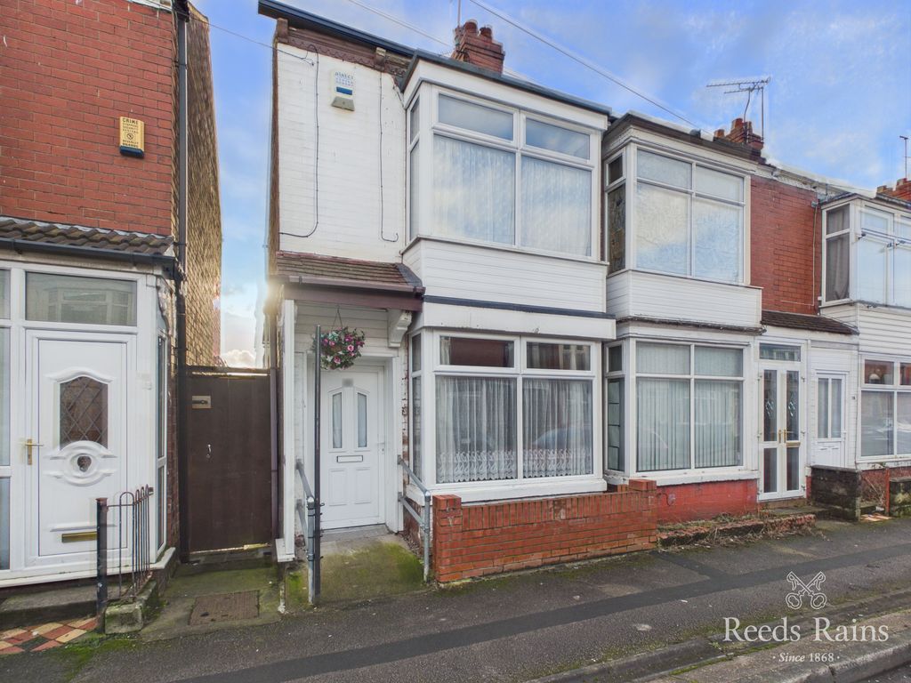 Property photo 2 of 20