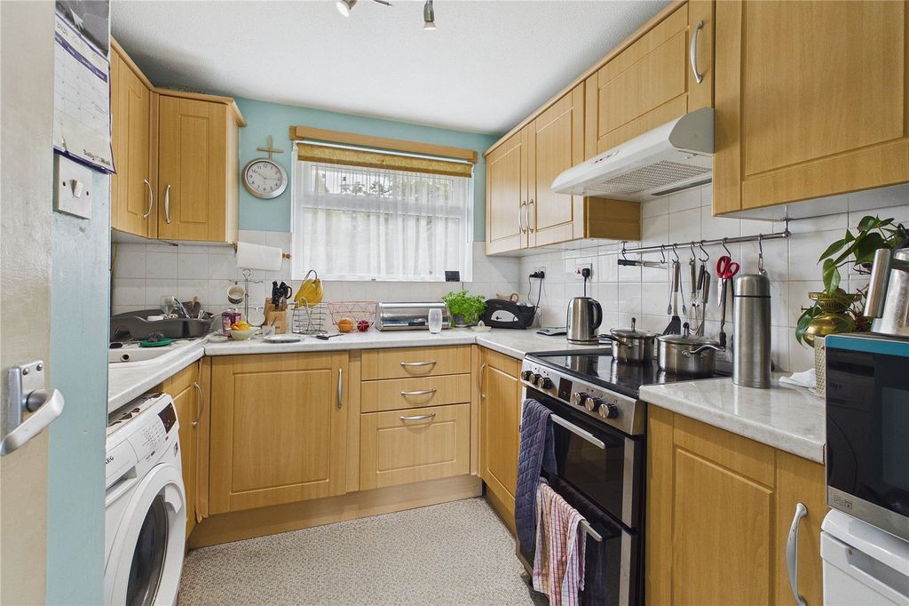 Property photo 2 of 14 Picture No. 08